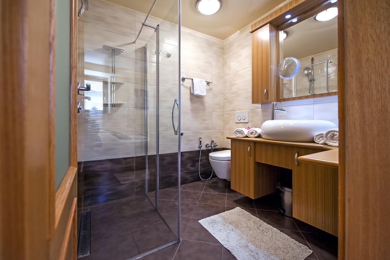 Guest House Golden Goose Rovinj Exterior photo