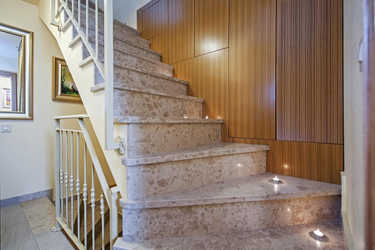 Guest House Golden Goose Rovinj Exterior photo